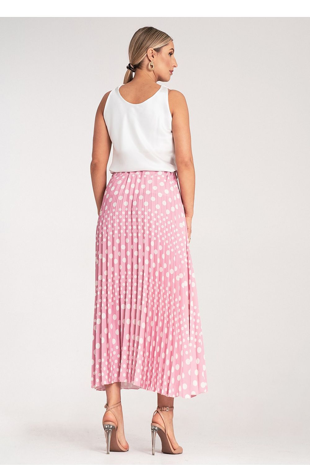Skjørt Figl til dame fra MS StyleHaven, laget av polyester, farge Grønn, størrelse S/M, med 3-4; long ermer, perfekt til dress