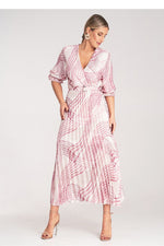 Dagkjole Figl til dame fra MS StyleHaven, laget av polyester, farge Rosa, størrelse S/M, med 3-4; long ermer, maxi lengde, kjolestil blouson; a-line, perfekt til dress