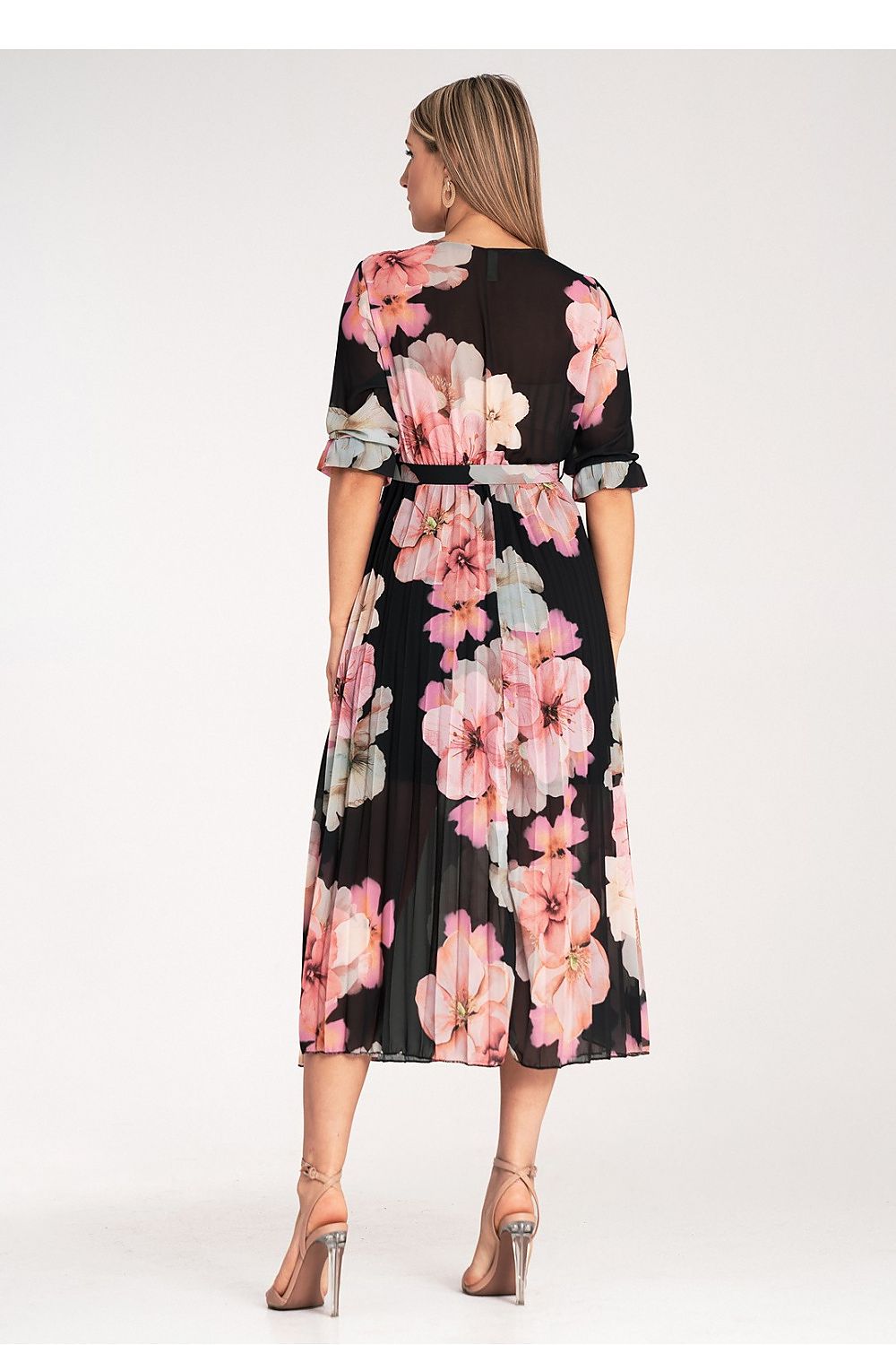Dagkjole Figl til dame fra MS StyleHaven, laget av polyester, farge Hvit, størrelse S/M, med 45720 ermer, perfekt til dress
