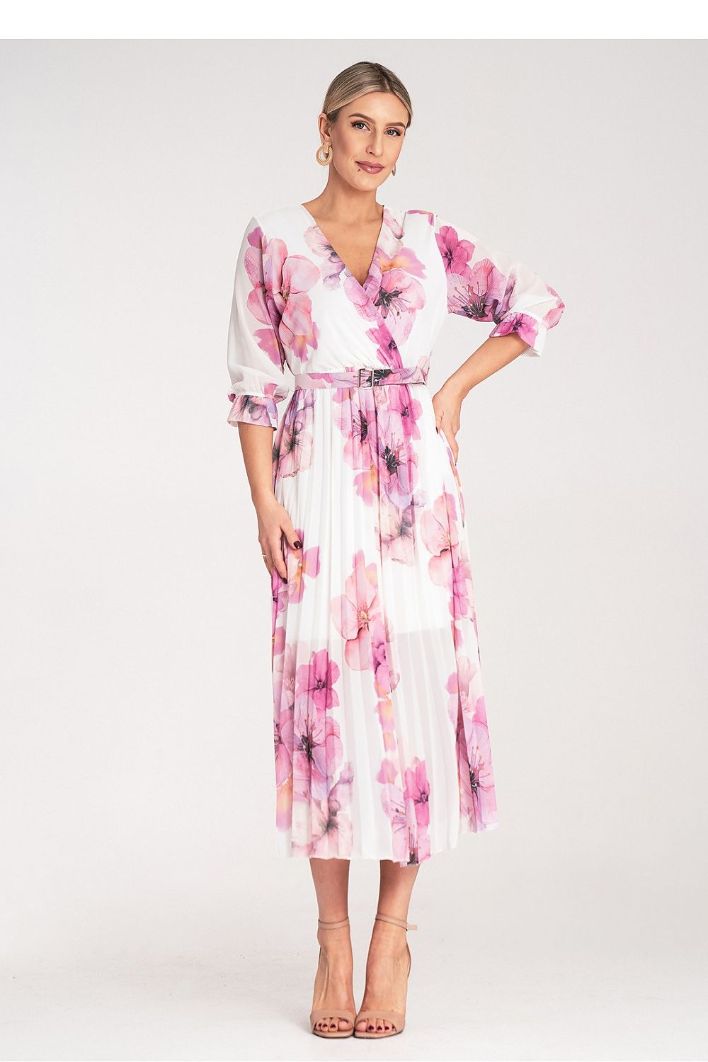 Dagkjole Figl til dame fra MS StyleHaven, laget av polyester, farge Hvit, størrelse S/M, med 45720 ermer, perfekt til dress