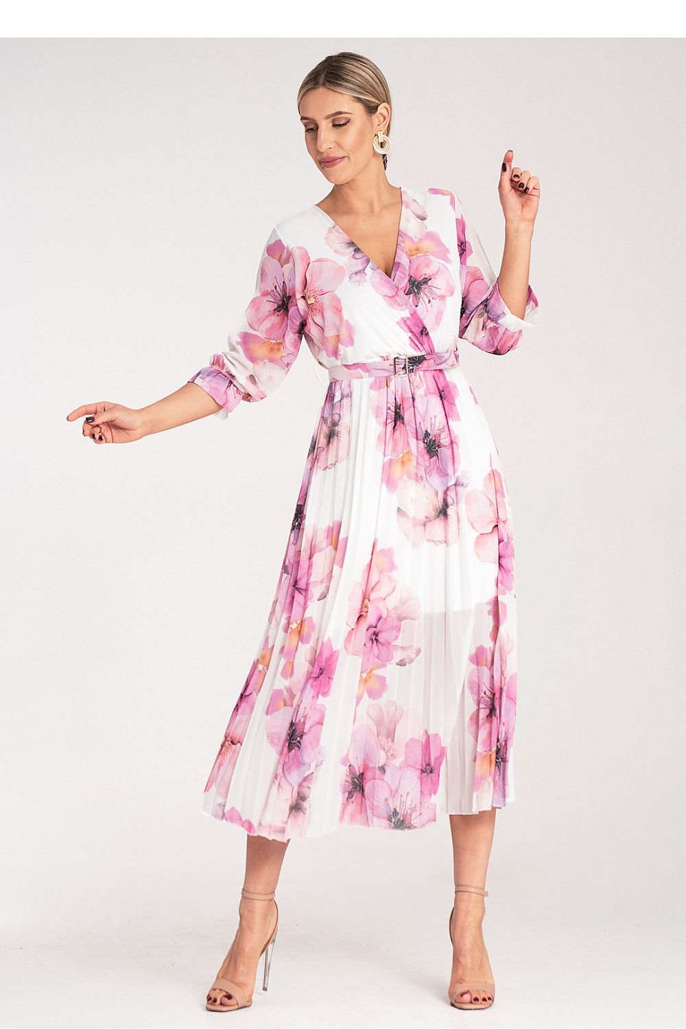 Dagkjole Figl til dame fra MS StyleHaven, laget av polyester, farge Hvit, størrelse S/M, med 45720 ermer, perfekt til dress