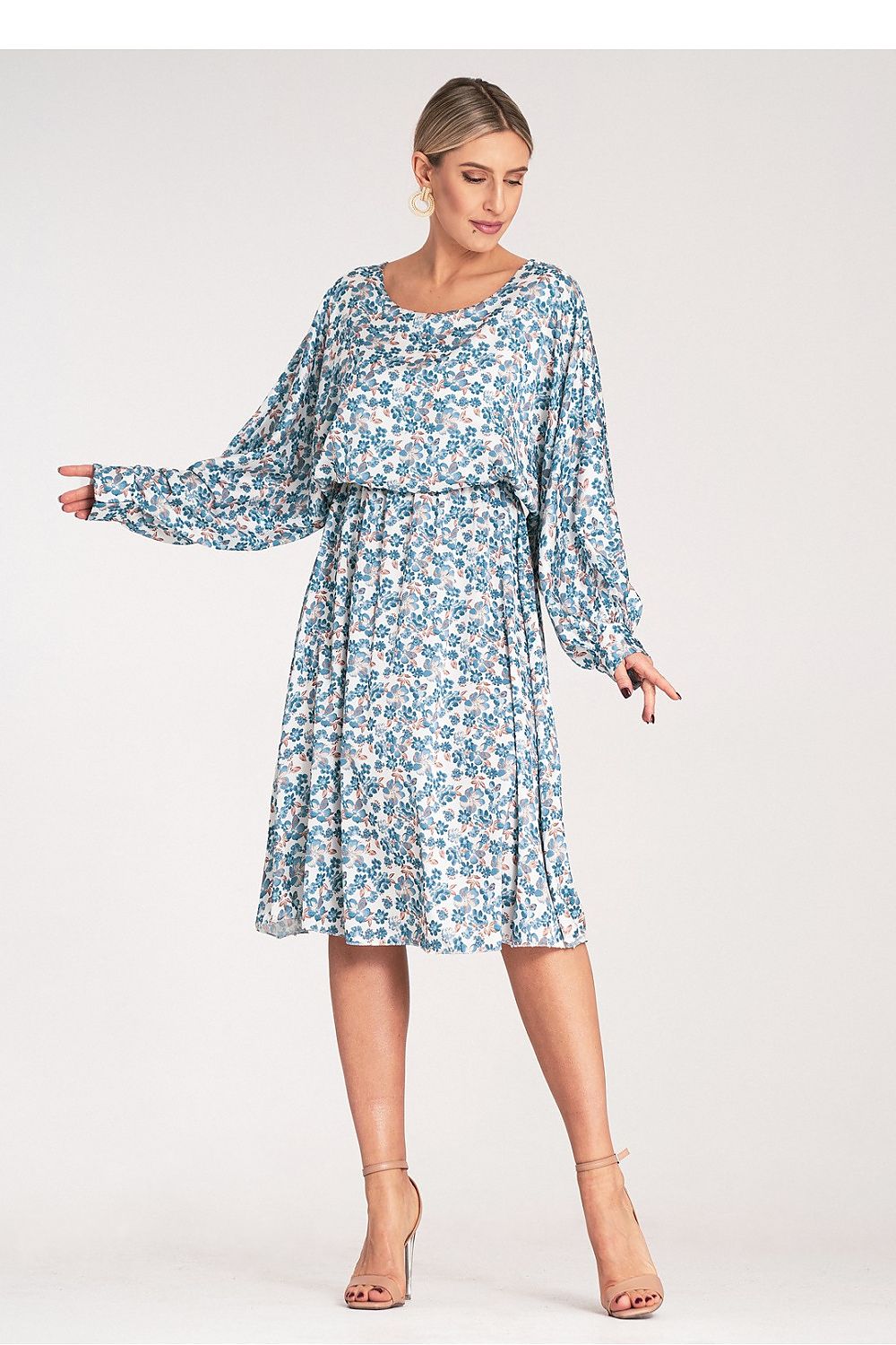 Dagkjole Figl til dame fra MS StyleHaven, laget av Sateng; polyester, farge Rosa, størrelse S/M, med long ermer, perfekt til dress