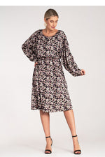 Dagkjole Figl til dame fra MS StyleHaven, laget av Sateng; polyester, farge Svart, størrelse S/M, med long ermer, perfekt til dress