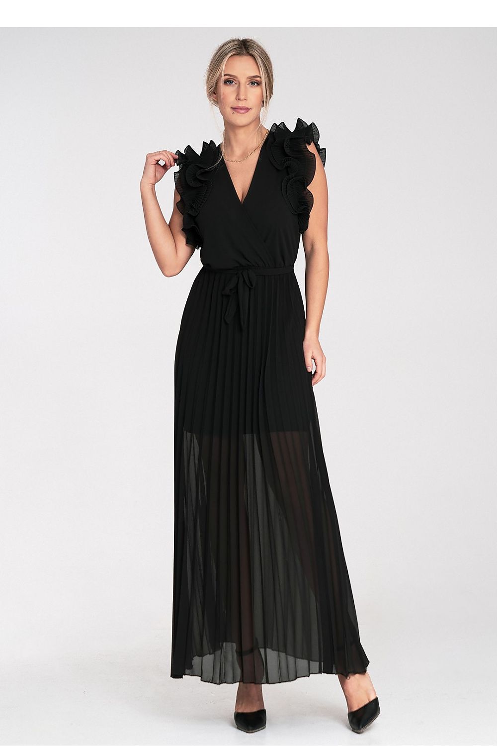 Lang kjole Figl til dame fra MS StyleHaven, laget av polyester, farge Svart, størrelse S/M, med sleeveless ermer, perfekt til dress