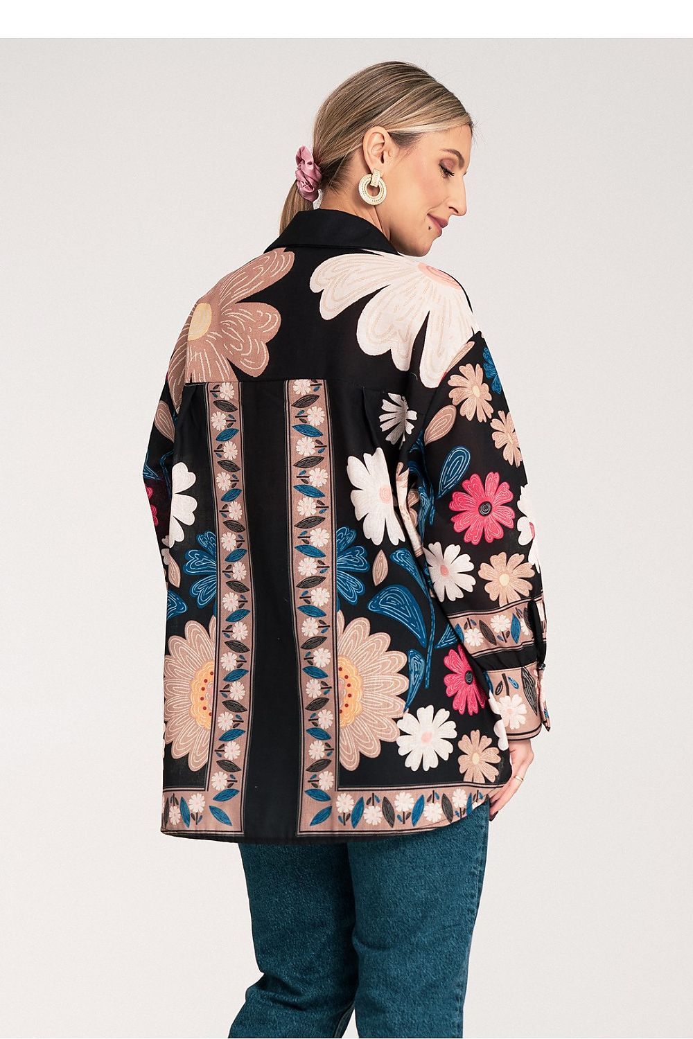 Langermet skjorte Figl til dame fra MS StyleHaven, laget av polyester, farge Svart, størrelse S/M, med long ermer, perfekt til dress