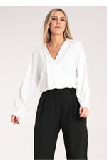 Bluse Figl til dame fra MS StyleHaven, laget av polyester, farge Hvit, størrelse S/M, med long ermer, perfekt til dress