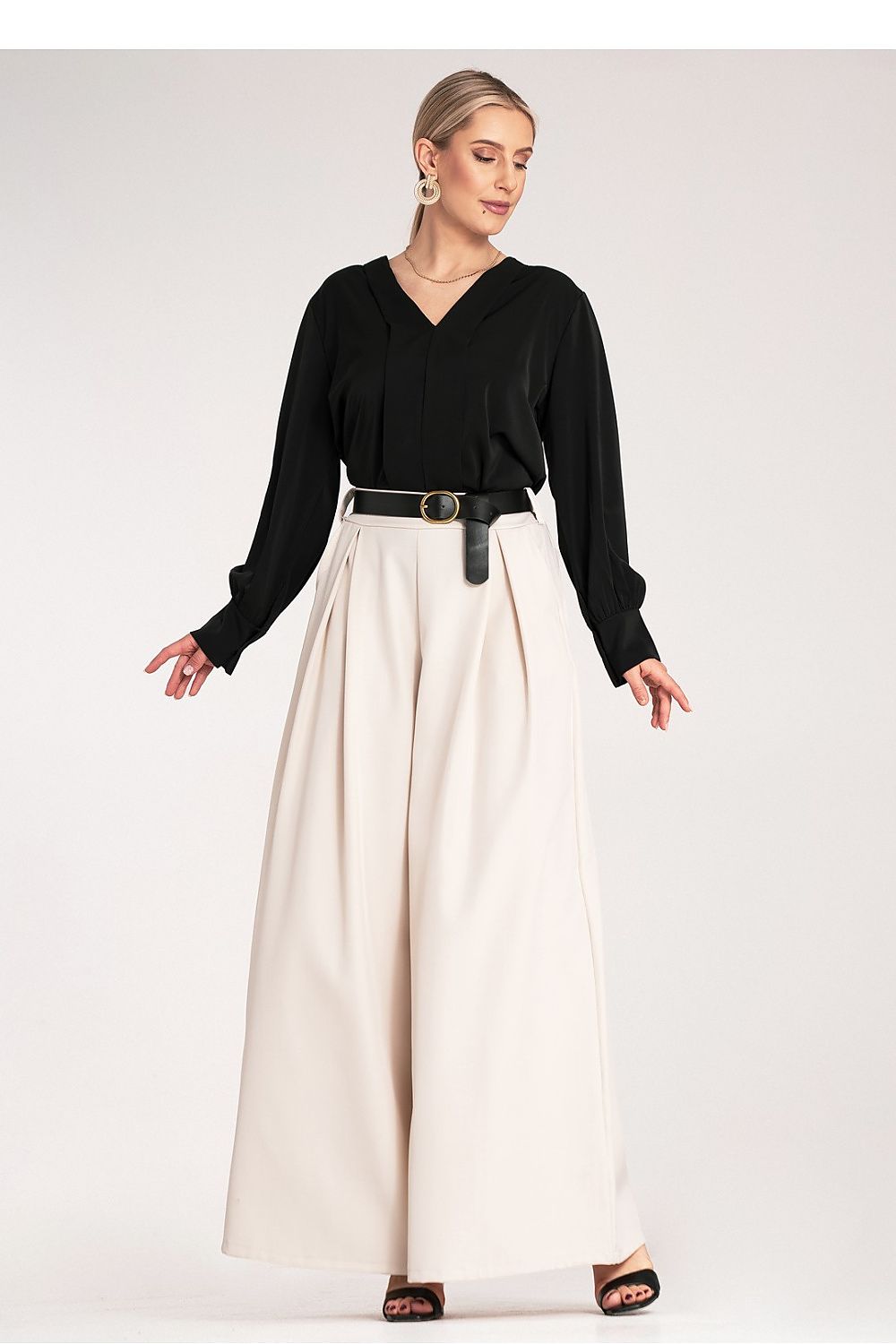 Damebukser Figl til dame fra MS StyleHaven, laget av polyester, farge Svart, størrelse S/M, med sleeveless ermer, perfekt til dress