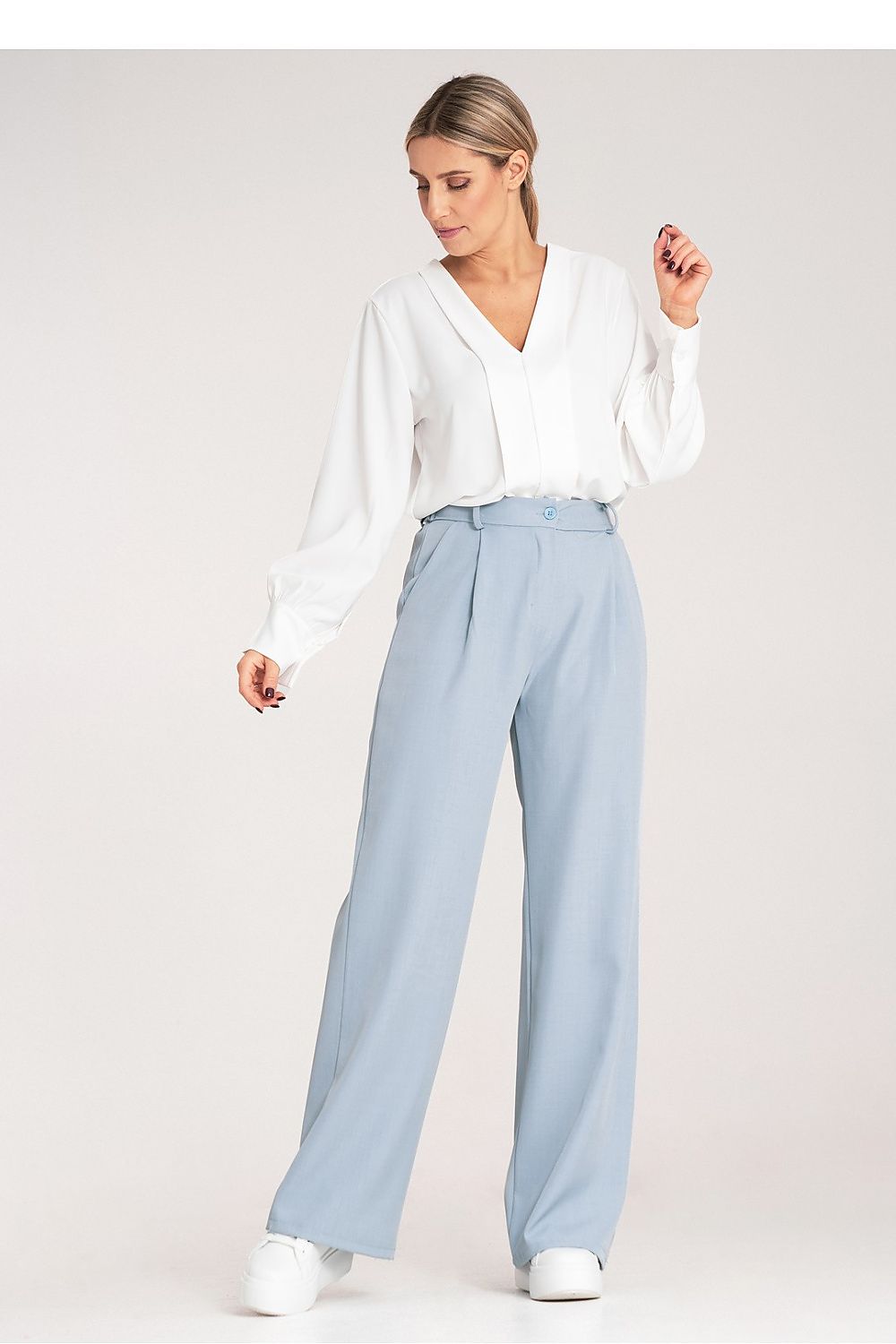 Damebukser Figl til dame fra MS StyleHaven, laget av polyester, farge Svart, størrelse S/M, med long ermer, perfekt til dress