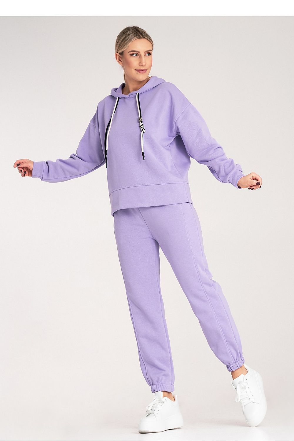 Sett Figl til dame fra MS StyleHaven, laget av Bomull; polyester, farge Fiolett, størrelse S/M, med 3-4; long ermer, perfekt til dress