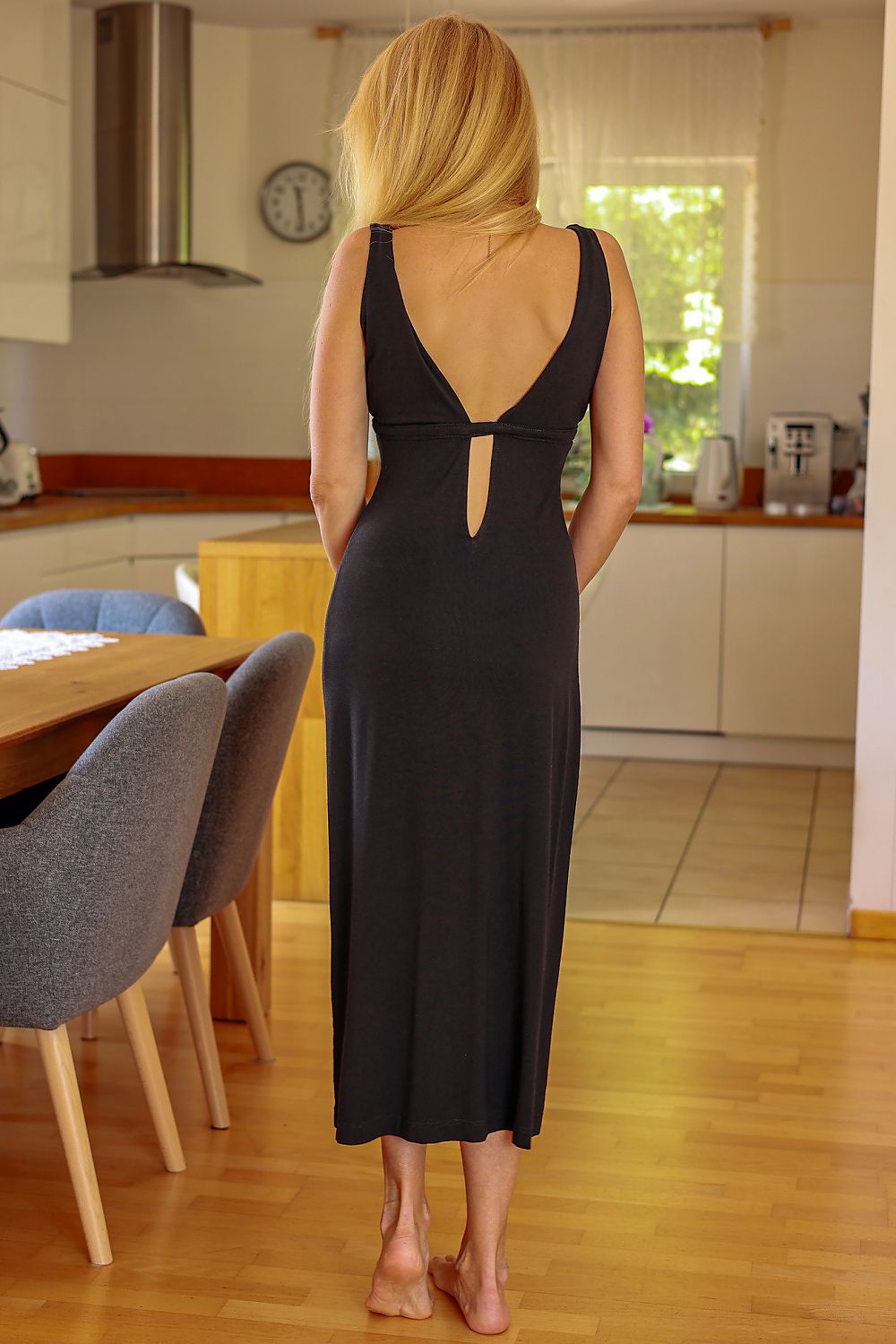 Senai Dagkjole Mirale til dame fra MS StyleHaven, laget av Viskose; Elastan, farge Svart, størrelse M, med sleeveless ermer