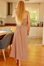 Dagkjole Mirale til dame fra MS StyleHaven, laget av Viskose; Elastan, farge Rød, størrelse XXL, med spaghetti-strap; sleeveless; long ermer