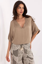 Bluse Och Bella til dame fra MS StyleHaven, laget av Viskose, farge Svart, størrelse L, med short ermer
