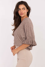 Oppdag vårt utvalg av stilfulle Brun Genser Italia Moda til dame i ulike størrelser og kvalitetsmaterialer – perfekte til jobb; fritid og alle dager. Rask levering og gode priser hos MS Stylehaven. se mer!