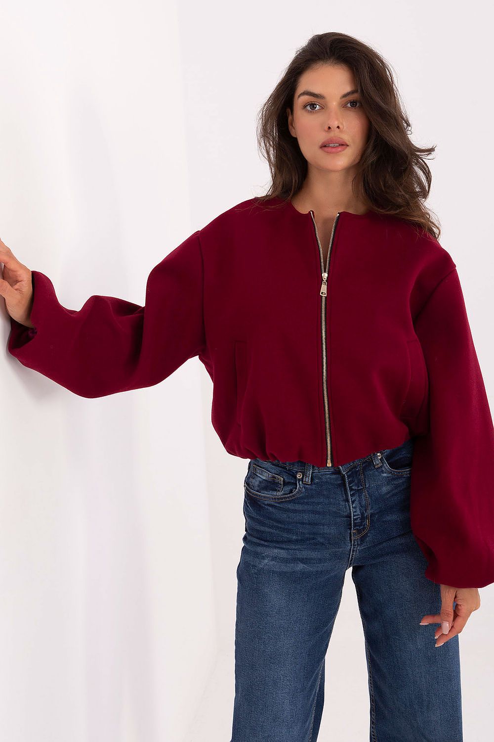 Oppdag vårt utvalg av stilfulle Svart Jakke Rue Paris til dame i ulike størrelser og kvalitetsmaterialer – perfekte til jobb, fritid og alle dager. Rask levering og gode priser hos MS Stylehaven. se mer!