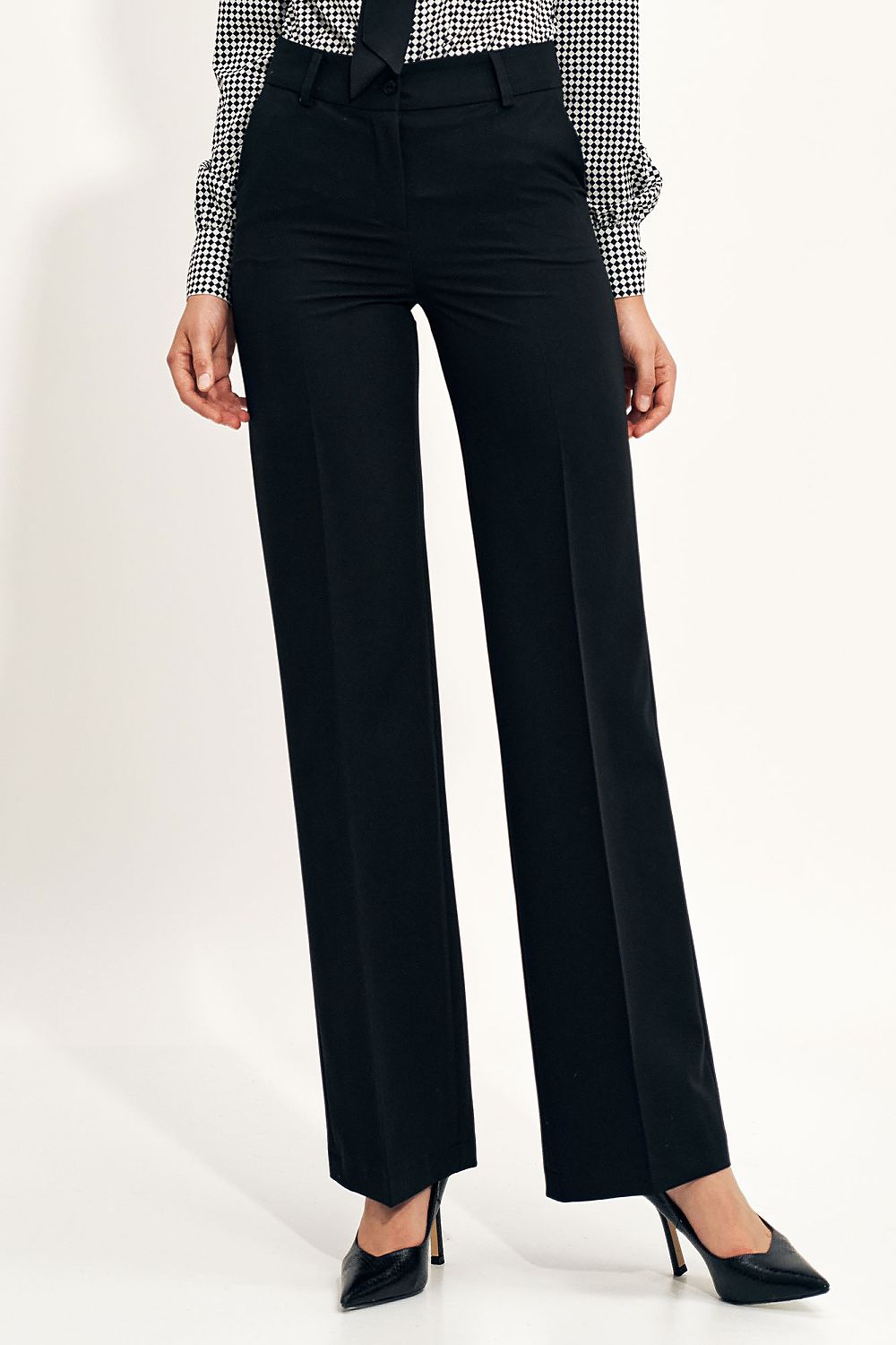  Trousers model 216892 Nife 