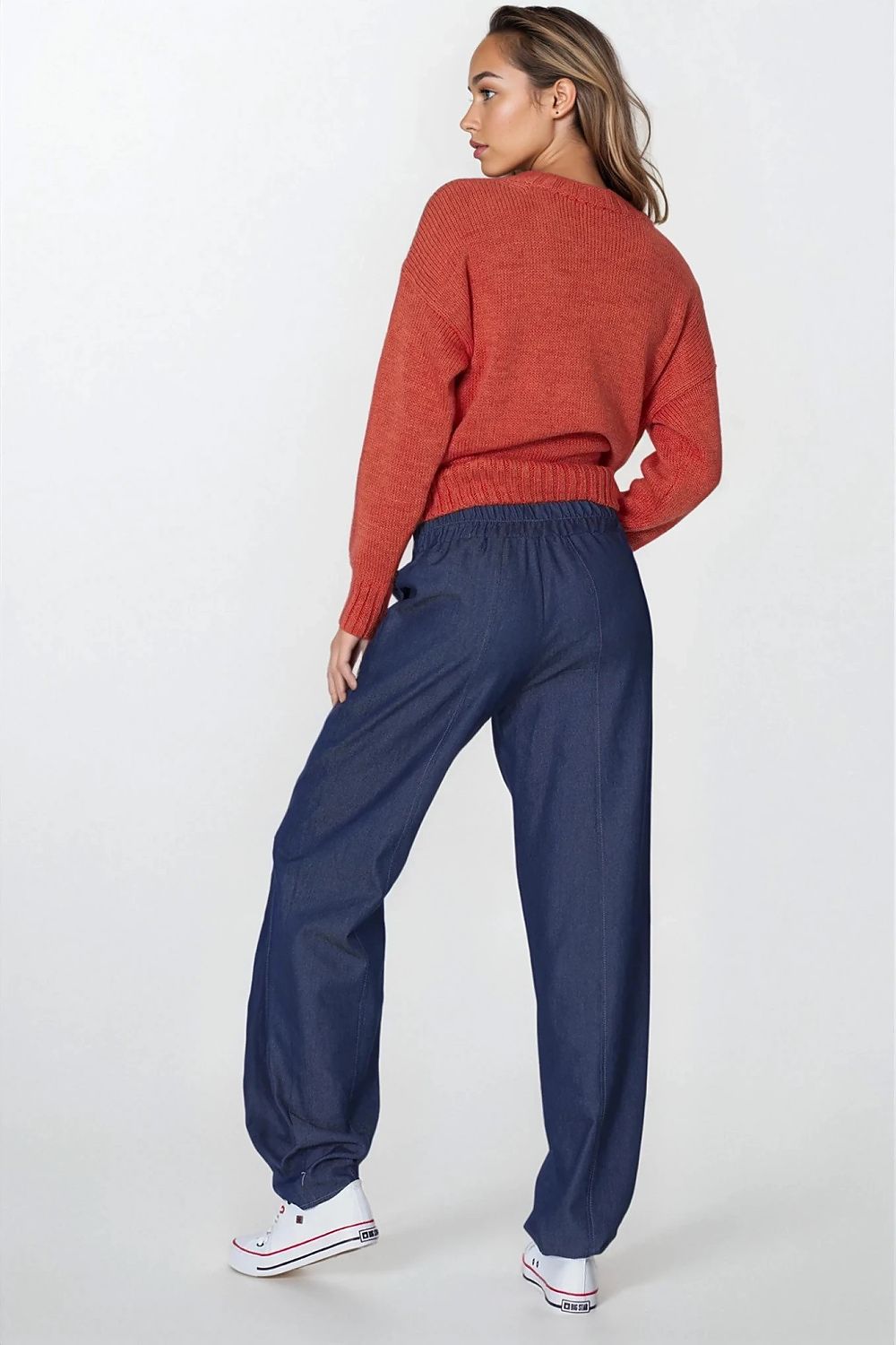  Women trousers model 216898 Nife 