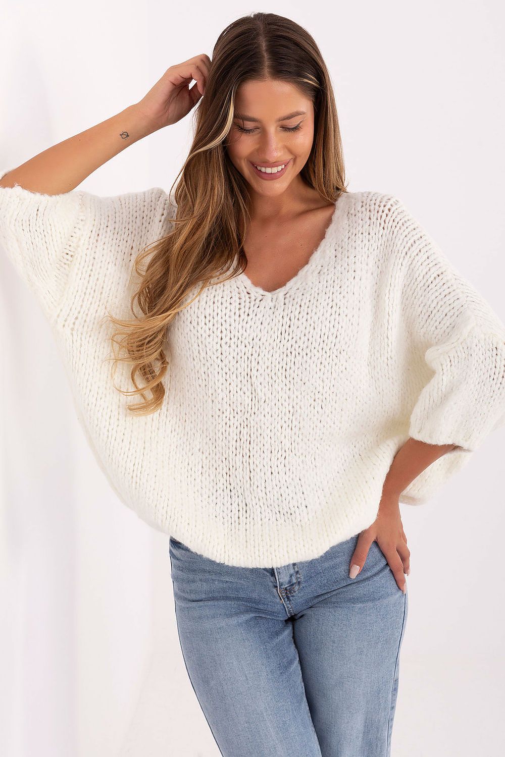 Oppdag vårt utvalg av stilfulle  Genser Italia Moda til dame i ulike størrelser og kvalitetsmaterialer – perfekte til jobb; fritid og alle dager. Rask levering og gode priser hos MS Stylehaven. se mer!