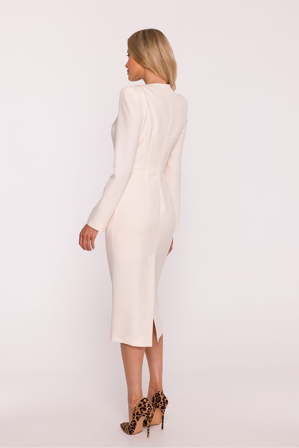 Oppdag vårt utvalg av stilfulle Blå Dagkjole Stylove til dame i ulike størrelser og kvalitetsmaterialer – perfekte til jobb; fritid og alle dager. Rask levering og gode priser hos MS Stylehaven. se mer!