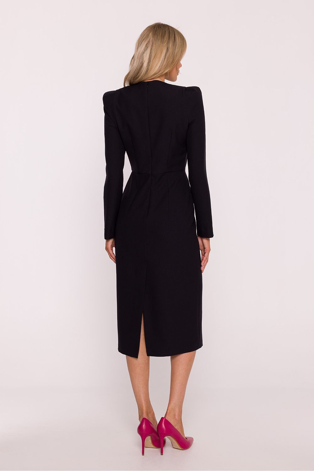 Oppdag vårt utvalg av stilfulle Blå Dagkjole Stylove til dame i ulike størrelser og kvalitetsmaterialer – perfekte til jobb; fritid og alle dager. Rask levering og gode priser hos MS Stylehaven. se mer!