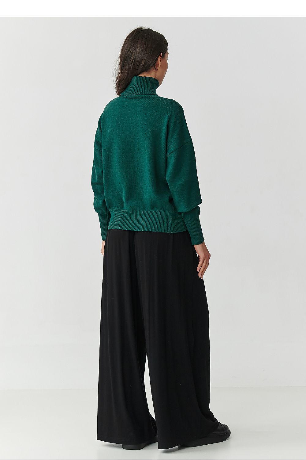 Oppdag vårt utvalg av stilfulle  Makadamia-høyhalskrage til dame i ulike størrelser og kvalitetsmaterialer – perfekte til jobb; fritid og alle dager. Rask levering og gode priser hos MS Stylehaven. se mer!