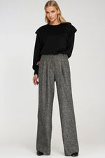 Oppdag vårt utvalg av stilfulle Svart Genser Nife til dame i ulike størrelser og kvalitetsmaterialer – perfekte til jobb; fritid og alle dager. Rask levering og gode priser hos MS Stylehaven. se mer!