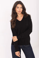 Oppdag vårt utvalg av stilfulle Svart Jumper fabrikkpris til dame i ulike størrelser og kvalitetsmaterialer - perfekte til jobb, fritid og alle dager. Rask levering og gode priser hos MS Stylehaven. se mer!