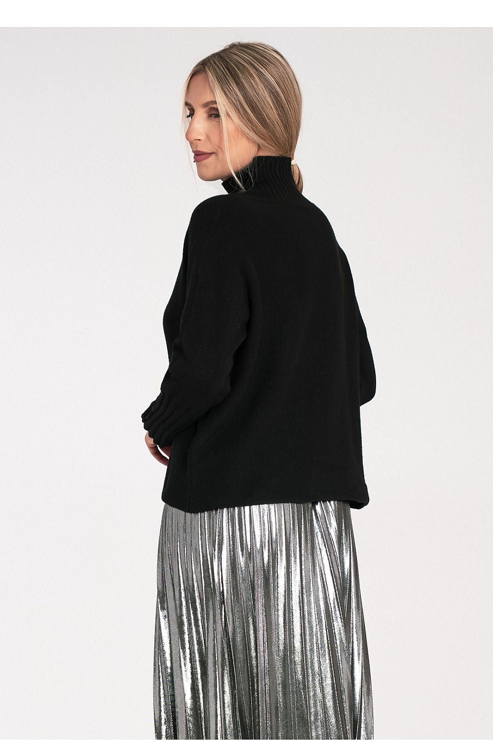 Høyhalset Figl-genser til dame fra MS StyleHaven, i fargen svart, størrelse S/M på ermene