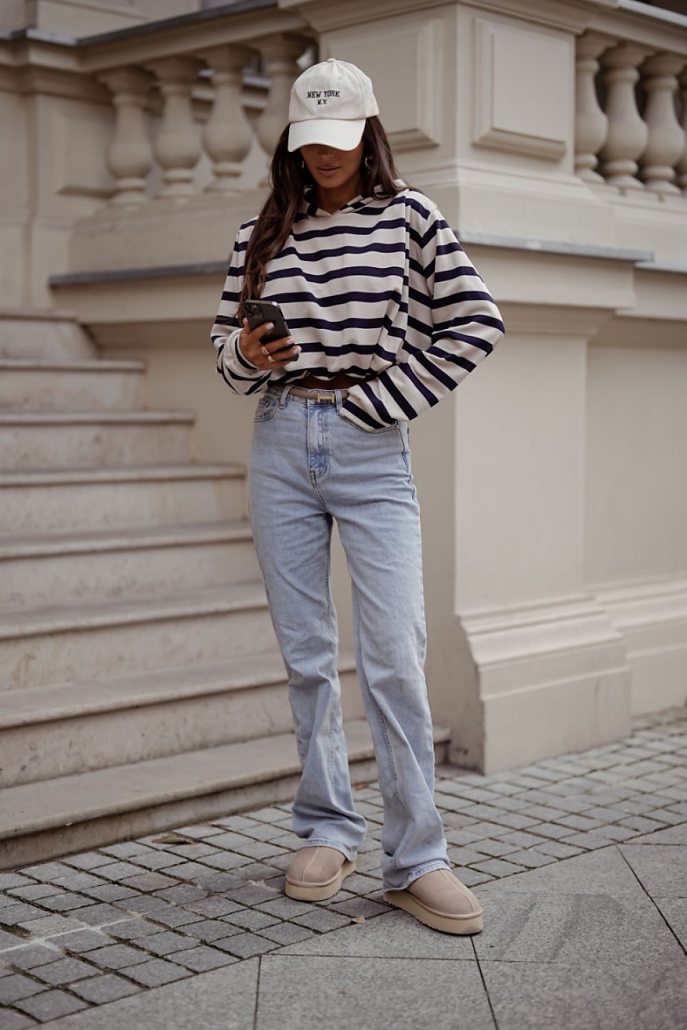 Oppdag vårt utvalg av stilfulle Beige 3 Genser LaBalancia til dame i ulike størrelser og kvalitetsmaterialer – perfekte til jobb; fritid og alle dager. Rask levering og gode priser hos MS Stylehaven. se mer!