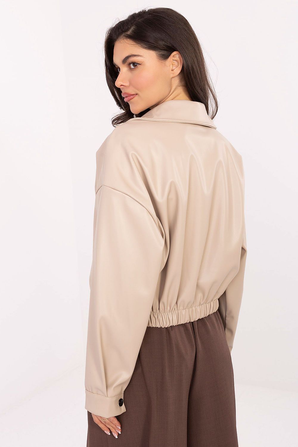 Oppdag vårt utvalg av stilfulle  Jakke Rue Paris til dame i ulike størrelser og kvalitetsmaterialer – perfekte til jobb; fritid og alle dager. Rask levering og gode priser hos MS Stylehaven. se mer!