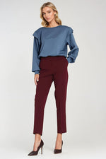 Oppdag vårt utvalg av stilfulle Blå Genser Nife til dame i ulike størrelser og kvalitetsmaterialer – perfekte til jobb; fritid og alle dager. Rask levering og gode priser hos MS Stylehaven. se mer!