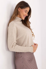 Oppdag vårt utvalg av stilfulle Beige 2 Høyhalset genser Rue Paris til dame i ulike størrelser og kvalitetsmaterialer - perfekte til jobb, fritid og alle dager. Rask levering og gode priser hos MS Stylehaven. se mer!