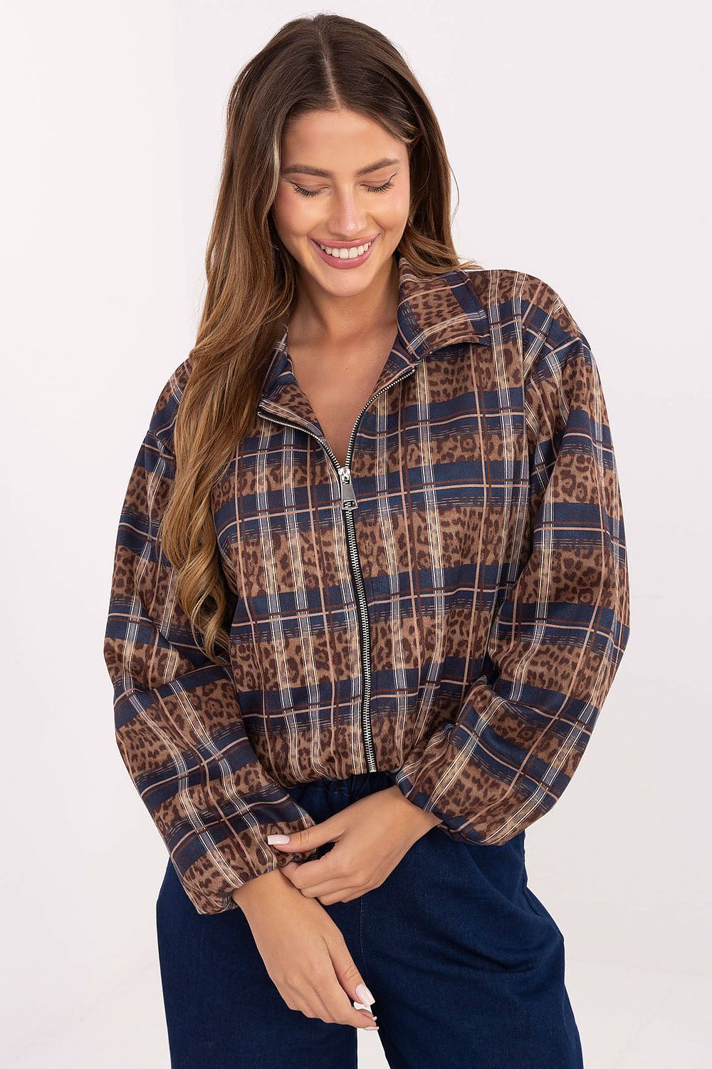 Oppdag vårt utvalg av stilfulle Flerfarget Jakke Rue Paris til dame i ulike størrelser og kvalitetsmaterialer - perfekte til jobb, fritid og alle dager. Rask levering og gode priser hos MS Stylehaven. se mer!