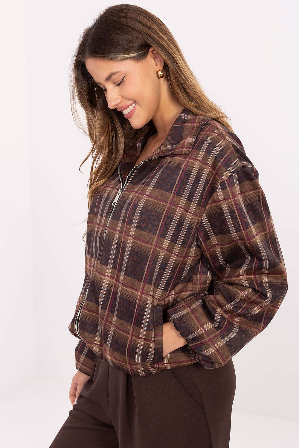 Oppdag vårt utvalg av stilfulle  Jakke Rue Paris til dame i ulike størrelser og kvalitetsmaterialer – perfekte til jobb, fritid og alle dager. Rask levering og gode priser hos MS Stylehaven. se mer!