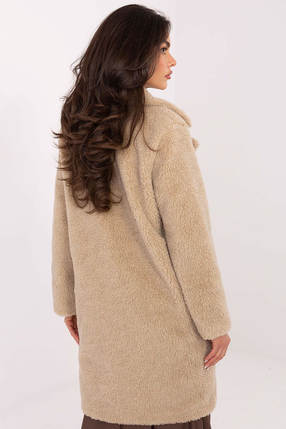 Oppdag vårt utvalg av stilfulle  Frakk FP til dame i ulike størrelser og kvalitetsmaterialer – perfekte til jobb, fritid og alle dager. Rask levering og gode priser hos MS Stylehaven. se mer!