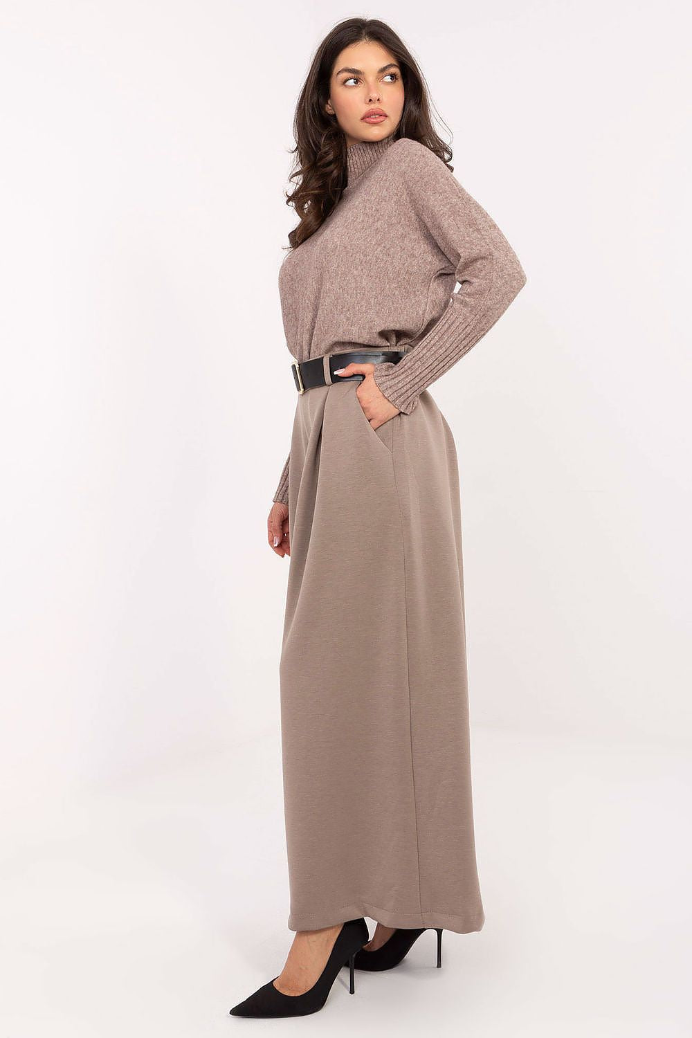  Women trousers model 220012 Italy Moda 