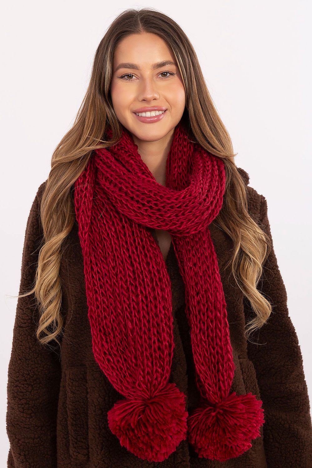 Oppdag vårt utvalg av stilfulle Rød Sjal AT til dame i ulike størrelser og kvalitetsmaterialer – perfekte til jobb, fritid og alle dager. Rask levering og gode priser hos MS Stylehaven. se mer!