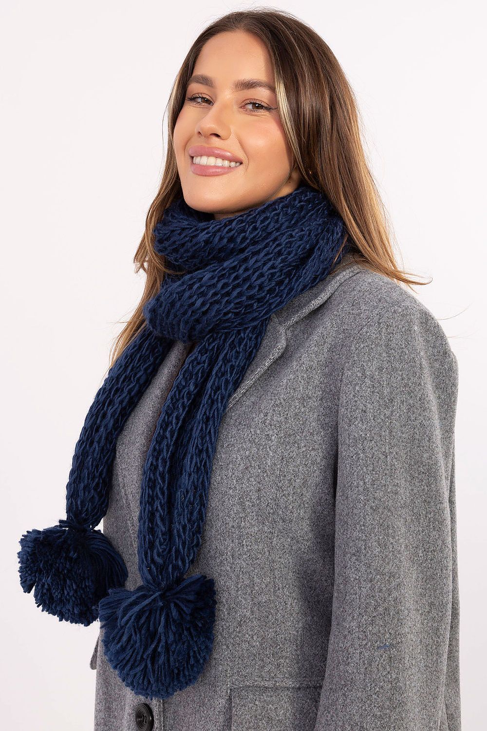 Oppdag vårt utvalg av stilfulle  Sjal AT til dame i ulike størrelser og kvalitetsmaterialer – perfekte til jobb, fritid og alle dager. Rask levering og gode priser hos MS Stylehaven. se mer!