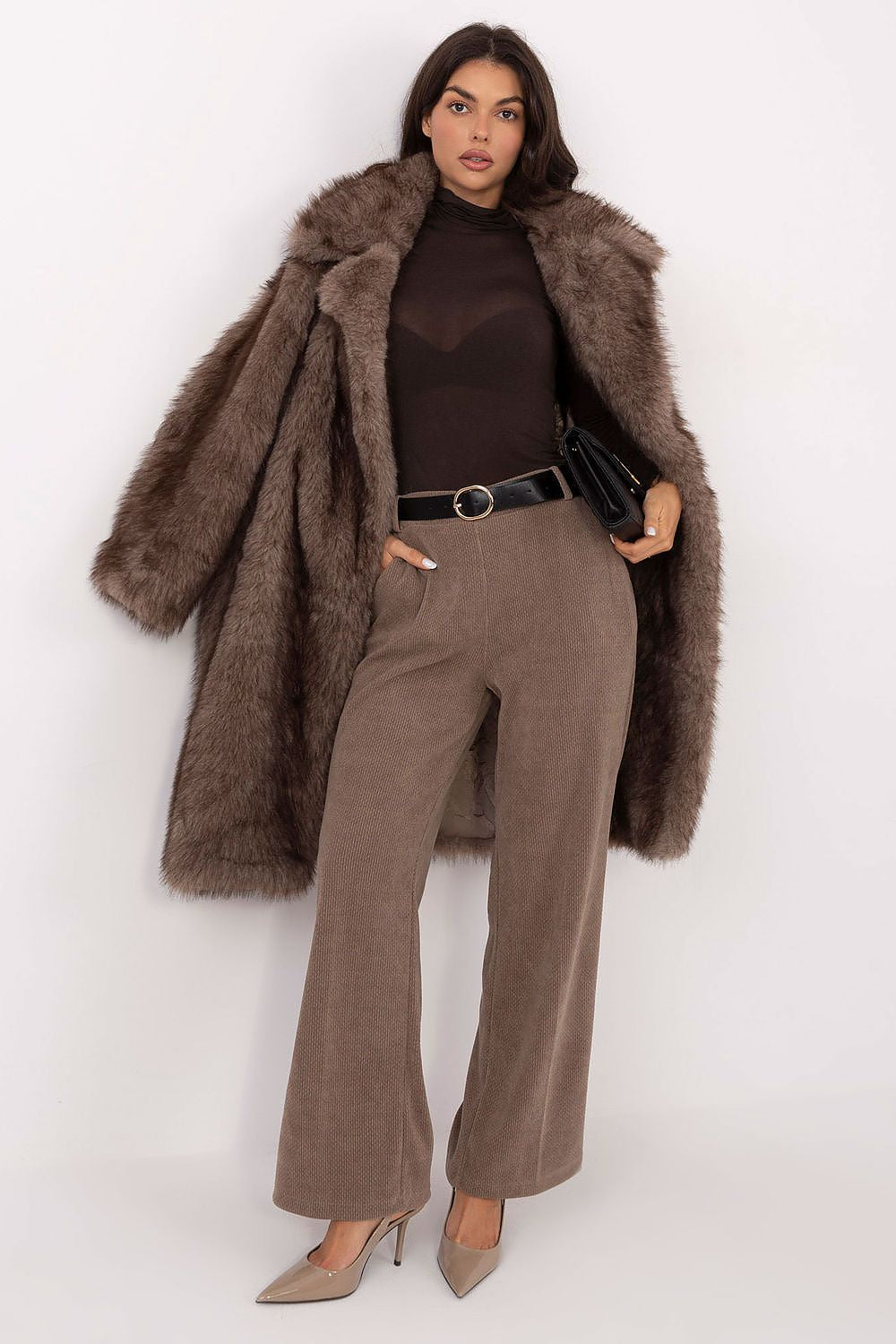 Blouse model 221353 Italy Moda 