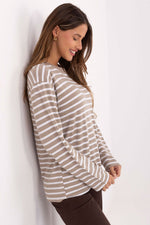  Blouse model 221746 Relevance 