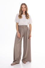  Women trousers model 225299 awama 
