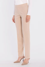  Women trousers model 227762 Stylove 