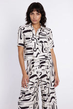  Short sleeve shirt model 228022 Nife 