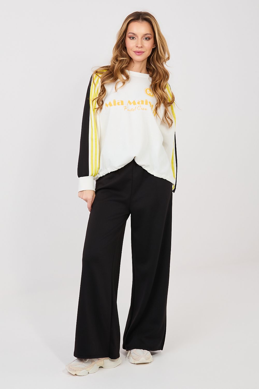  Set model 232202 Rue Paris 