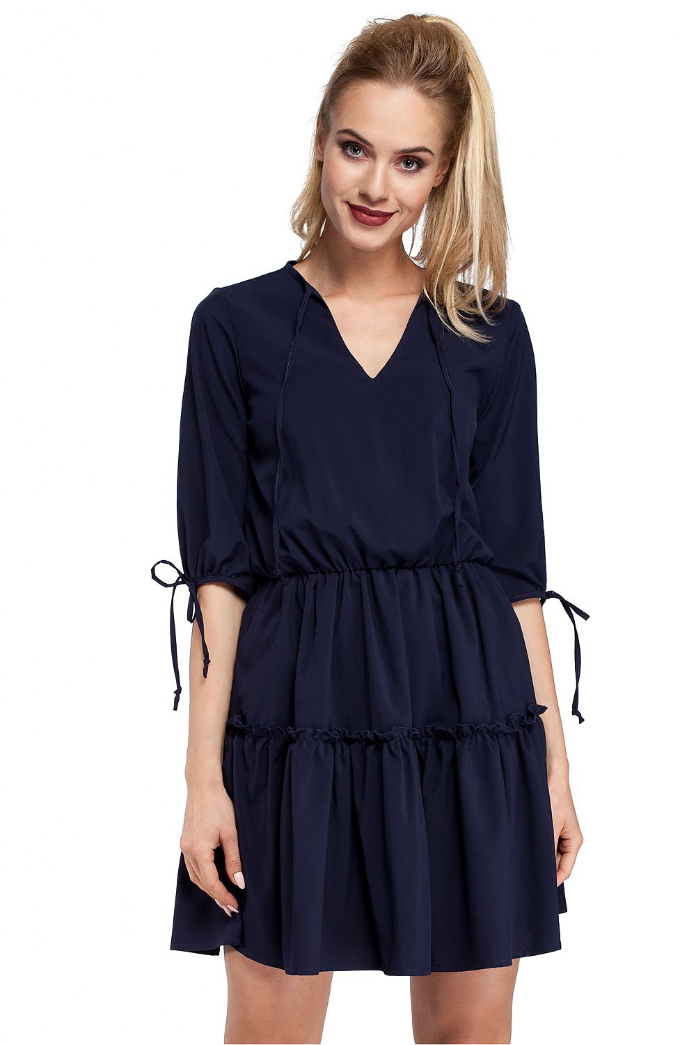 Mini Dagkjole Moe til dame fra MS StyleHaven, laget av polyester, farge Marineblå, størrelse s, med 45720 ermer, mini lengde, kjolestil a-line, perfekt til casual; dress