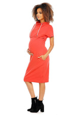 Praktisk komfort gravidkjole fra PeeKaBoo til dame fra MS StyleHaven, laget av Bomull; Elastan, farge Rød 2, størrelse L, med 3-4; short ermer, perfekt til casual; dress