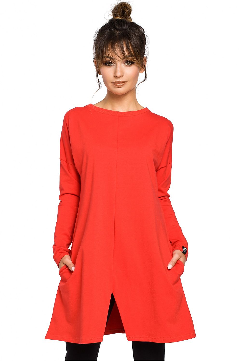Tunika BeWear til dame fra MS StyleHaven, laget av Bomull; polyester, farge Rød, størrelse S/M, med long ermer, perfekt til dress