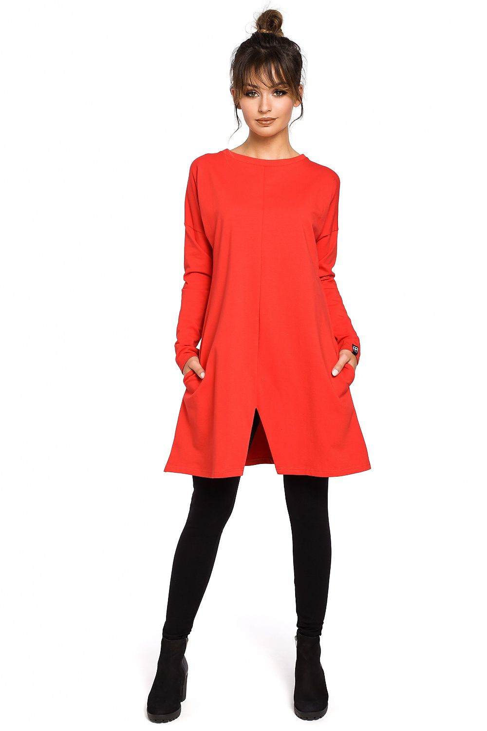 Tunika BeWear til dame fra MS StyleHaven, laget av Bomull; polyester, farge Rød, størrelse L/XL, med long ermer, perfekt til dress