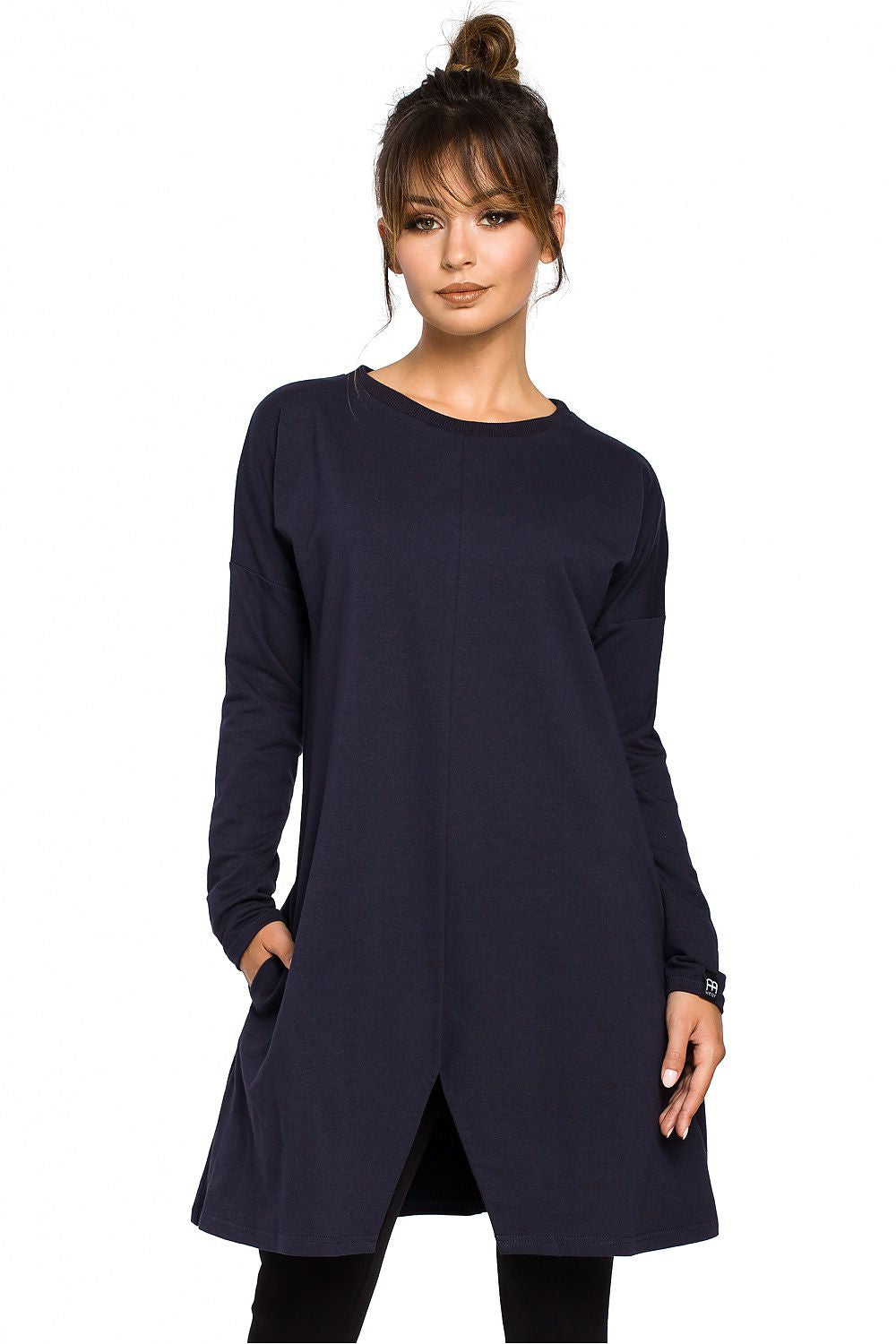 Tunika BeWear til dame fra MS StyleHaven, laget av Bomull; polyester, farge Marineblå, størrelse S/M, med long ermer, perfekt til dress