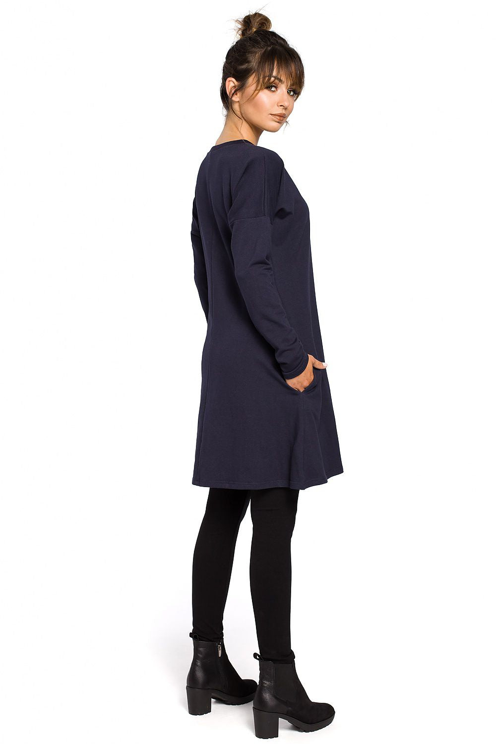 Tunika BeWear til dame fra MS StyleHaven, laget av Bomull; polyester, farge Marineblå, størrelse 2XL/3XL, med long ermer, perfekt til dress