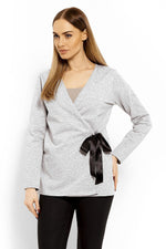 Wrap gravidbluse fra PeeKaBoo til dame fra MS StyleHaven, laget av Elastan; Bomull, farge Grå 4, størrelse S/M, med long ermer, perfekt til casual; dress